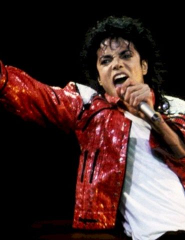 michael-jackson-biopic-release-delayed-until-2026