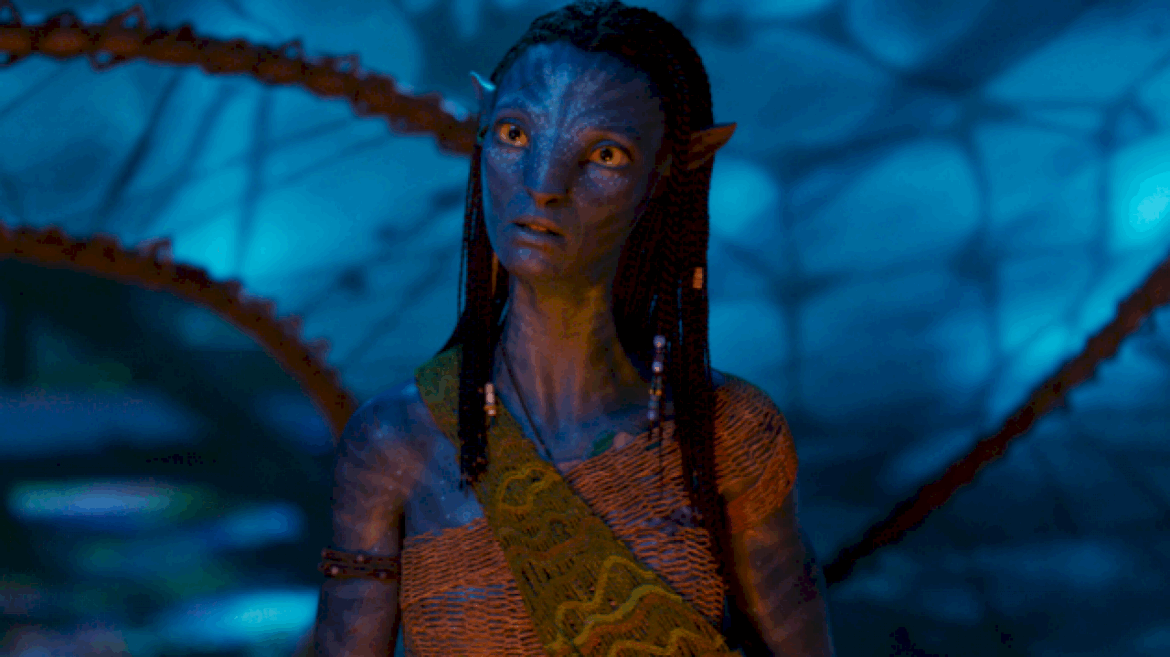‘avatar:-fire-and-ash’-official-trailer-shows-off-new-na’vi-clan,-creatures