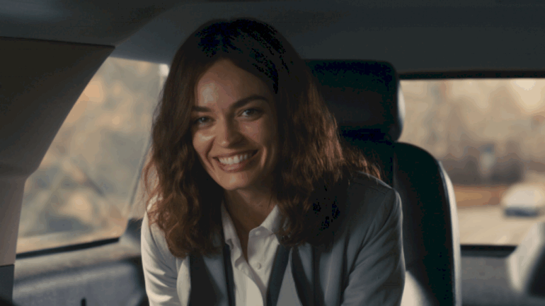 ‘ella-mccay’-trailer:-emma-mackey,-jamie-lee-curtis-star-in-new-james-l.-brooks-film