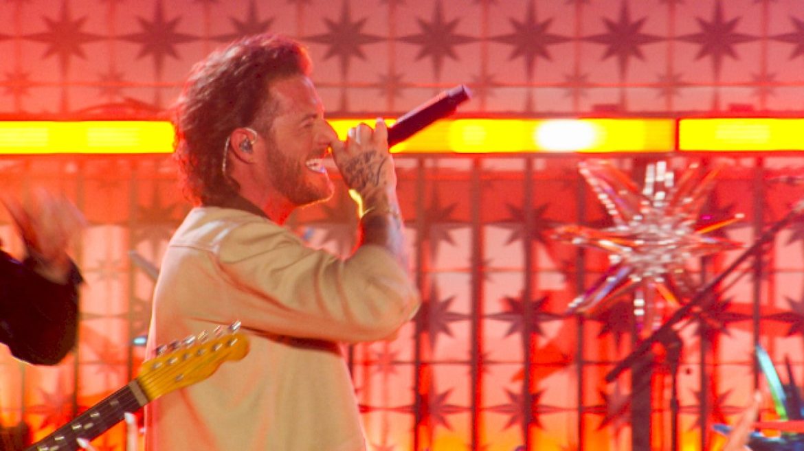 tyler-hubbard-‘park[s]’-at-#1
