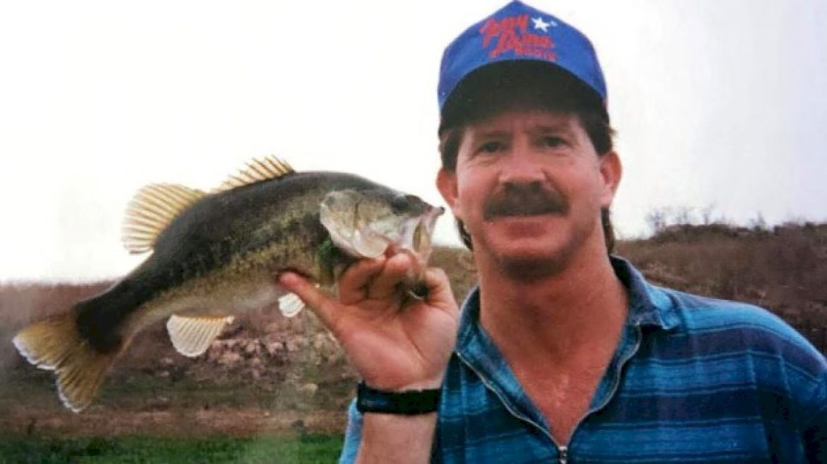 foot-remains-found-on-utah-lake-belong-to-man-missing-since-1997:-officials