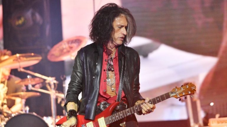 the-joe-perry-project-announces-lineup-change-for-upcoming-tour