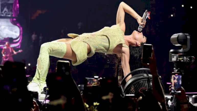 katy-perry-triumphant-after-madison-square-garden-sellout:-‘they-said,-“no-way!”‘
