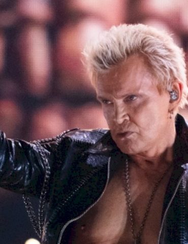 billy-idol-on-the-who’s-final-tour:-‘i-hate-to-think-about-that-because-i-love-those-guys’