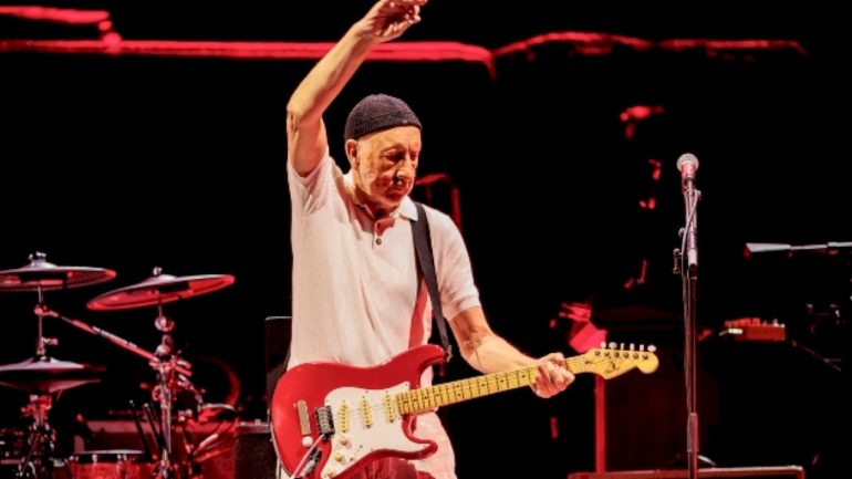 pete-townshend-on-‘celebrating’-the-who’s-legacy-on-tour:-‘why-shouldn’t-i-revel-in-it?’
