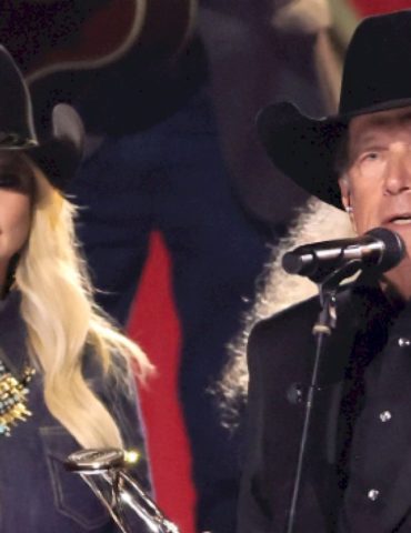 george-strait,-miranda-lambert-&-more-headed-for-texas-songwriters-hall-of-fame