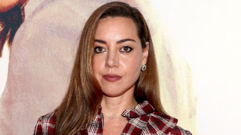 aubrey-plaza-breaks-silence-on-late-husband’s-death,-opens-up-about-grief