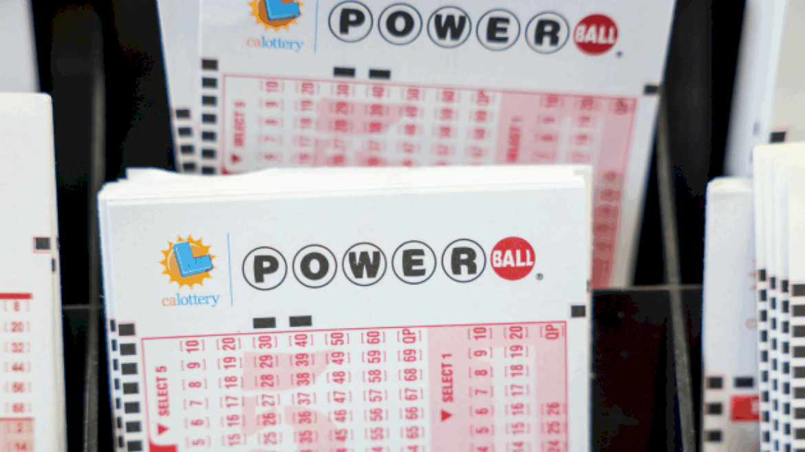 powerball-jackpot-climbs-to-estimated-$750-million,-10th-largest-drawing,-for-monday