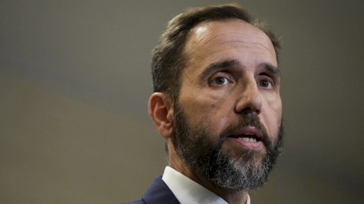 attorneys-for-former-special-counsel-jack-smith-hit-back-at-‘unfounded’-watchdog-probe