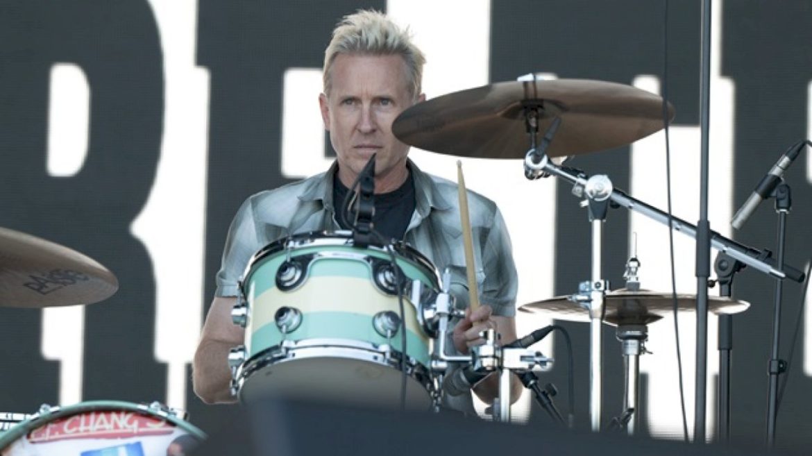 josh-freese-comments-on-foo-fighters-tenure-&-pearl-jam-drummer-opening