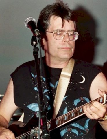 horror-master-stephen-king-says-yes-to-bruce-springsteen,-no-to-black-sabbath