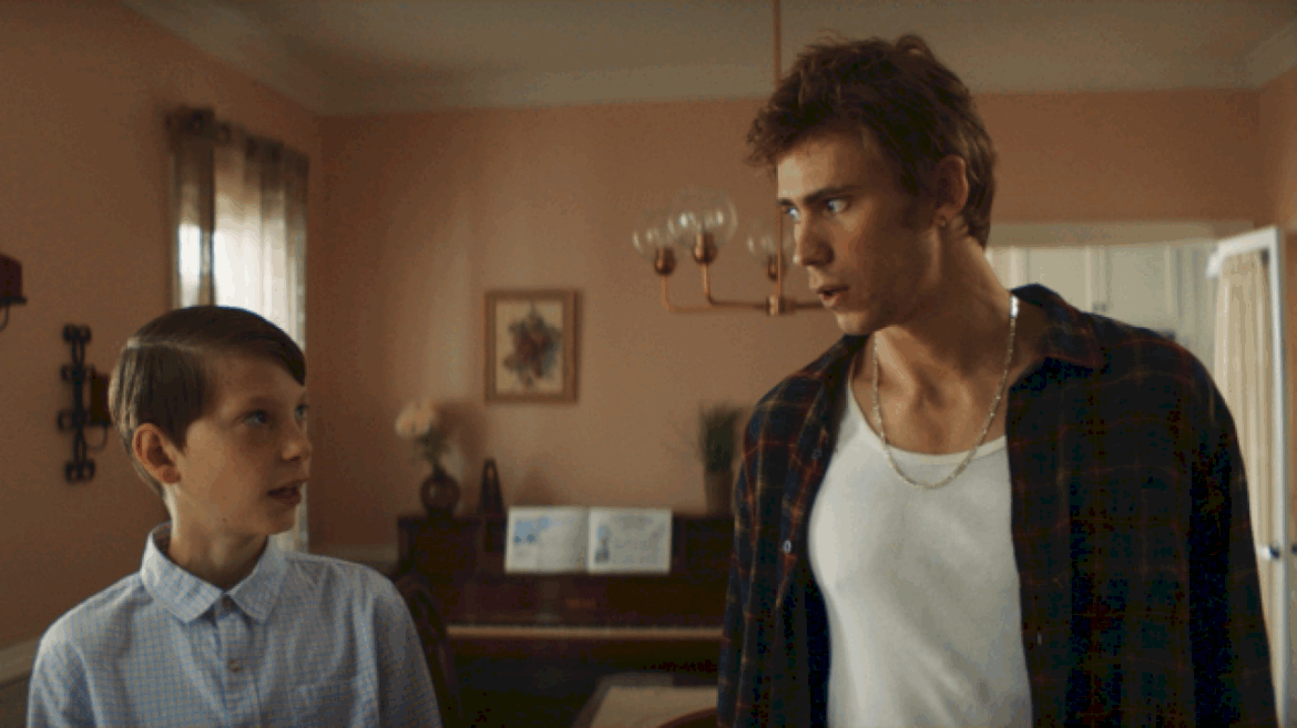 owen-teague,-everett-blunck-on-their-comedy-film-‘griffin-in-summer’