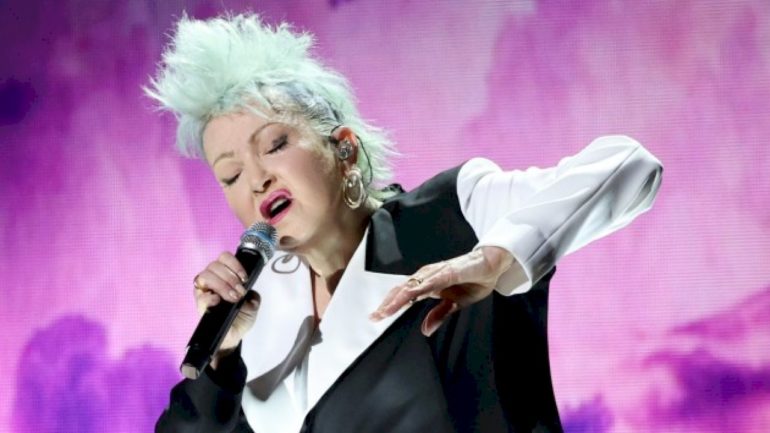 cher,-joni-mitchell-&-more-join-cyndi-lauper-for-final-show-of-her-farewell-tour