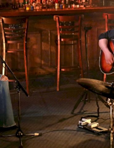 ‘lamberton’-has-‘a-song-to-sing’-as-miranda-lambert-&-chris-stapleton-work-on-what’s-next