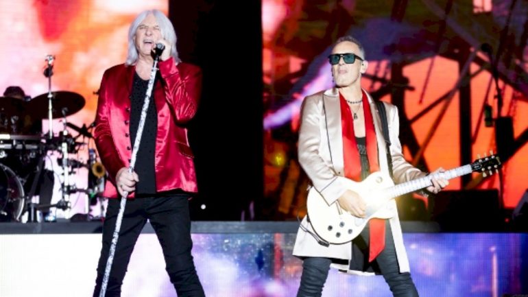 def-leppard-announces-dates-for-2026-uk-and-european