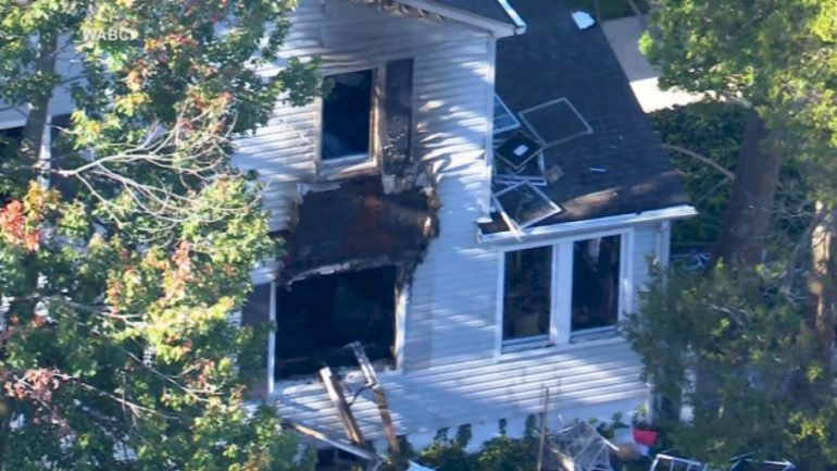 77-year-old-man,-78-year-old-woman-set-on-fire,-killed-in-their-home;-suspect-at-large:-sources