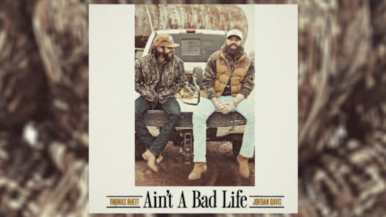 pulling-pranks-&-hanging-out-on-tailgates-‘ain’t-a-bad-life’-for-thomas-rhett-&-jordan-davis