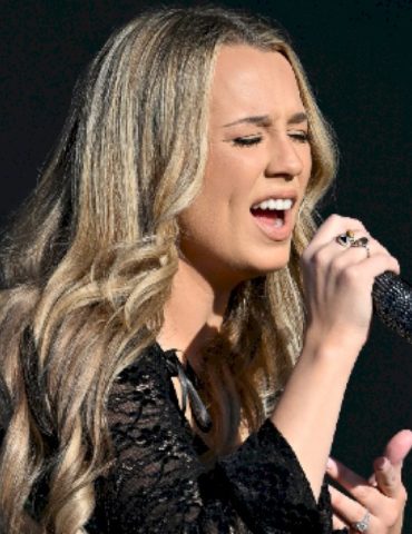for-gabby-barrett,-playing-pennsylvania-shows-is-‘the-easy-part’