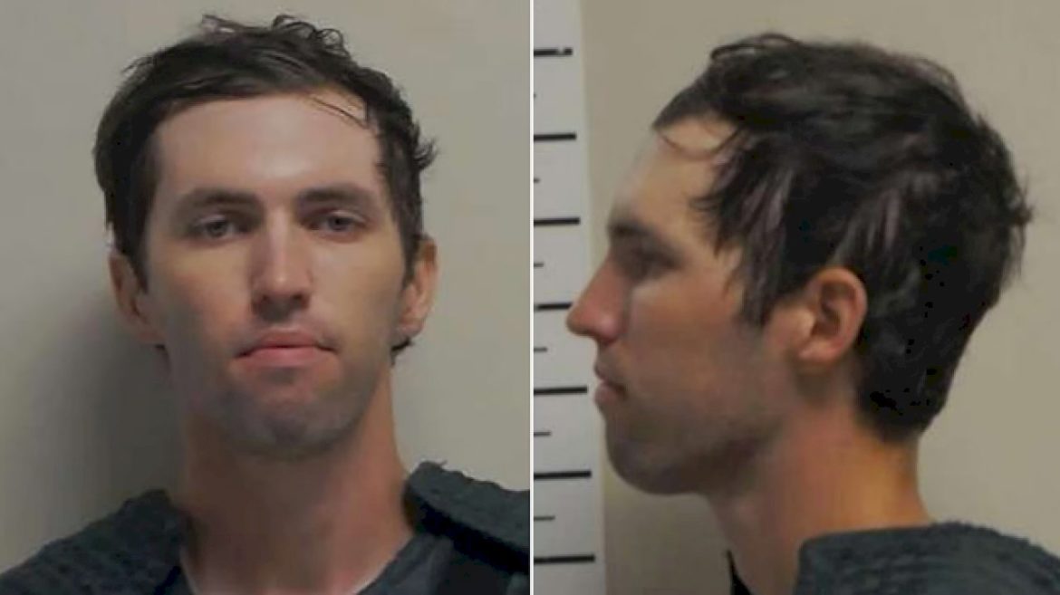 tyler-robinson-named-suspect-in-charlie-kirk-shooting,-how-he-was-caught