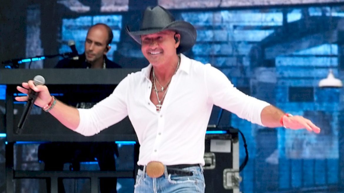 tim-mcgraw’s-excited-about-being-a-granddad-—-someday