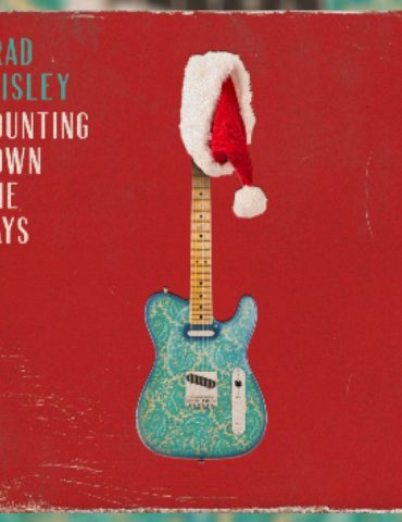 ready-for-christmas?-brad-paisley’s-already-‘counting-down’