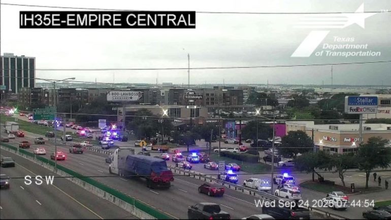 sniper-opens-fire-on-dallas-ice-facility,-killing-2-detainees,-wounding-1:-dhs