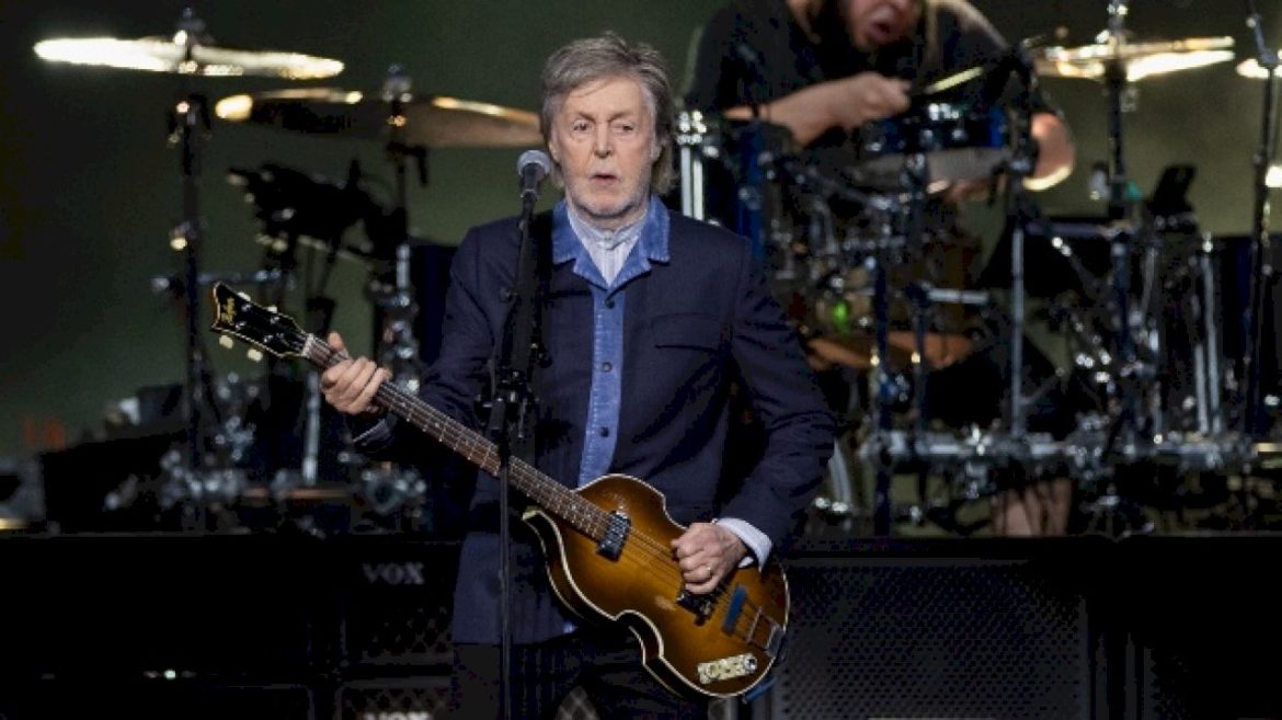 paul-mccartney-shares-tour-diary-capturing-february-new-york-club-shows