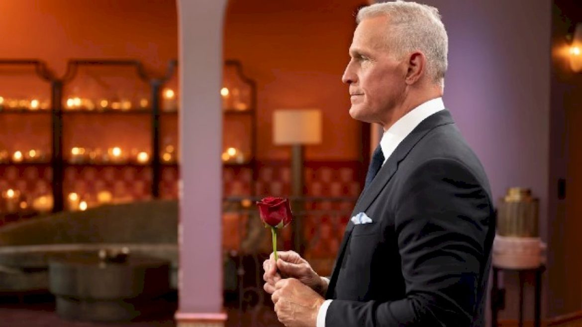 ‘golden-bachelor’:-in-season-2-premiere,-mel-owens-apologizes-for-past-ageist-comments