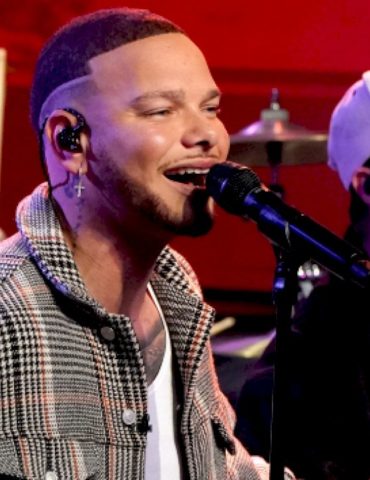 kane-brown-kicks-off-the-country-music-month-celebration-with-a-marching-band