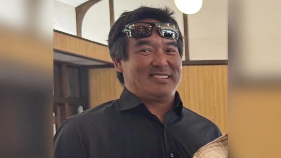authorities-search-for-diver-who-went-missing-in-waters-off-hawaii-coast