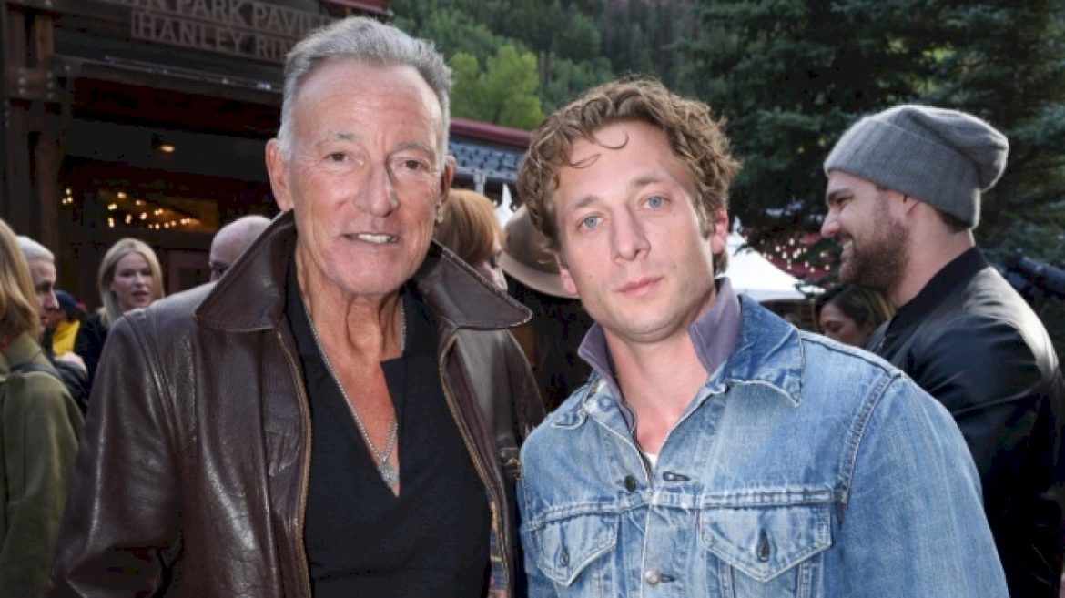 bruce-springsteen,-jeremy-allen-white-to-appear-on-‘jimmy-kimmel-live!’-in-brooklyn