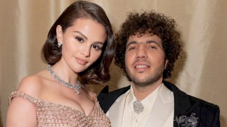 more-details-on-‘disney-princess’-selena-gomez’s-wedding:-yes,-taylor-swift-was-there