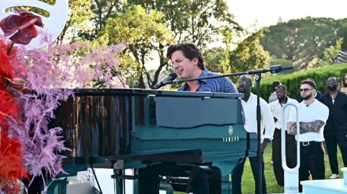 charlie-puth-debuts-new-songs,-covers-new-edition-at-intimate-nyc-residency-show