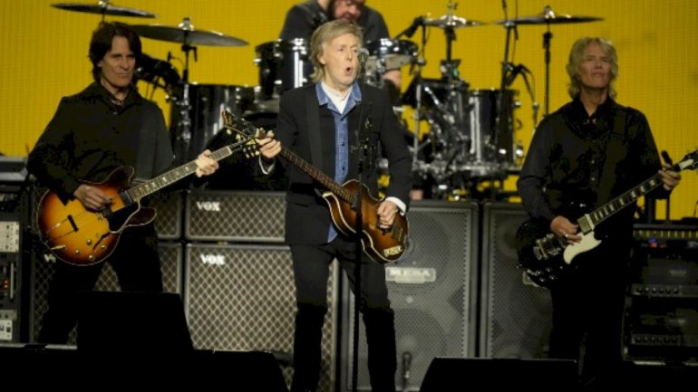 paul-mccartney-kicks-off-2025-north-american-leg-of-got-back-tour