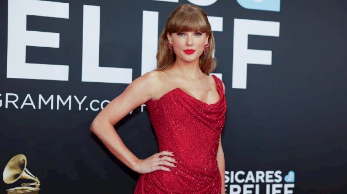 during-uk-press-tour,-taylor-swift-talks-engagement,-ed-sheeran-singing-at-her-wedding-and-more