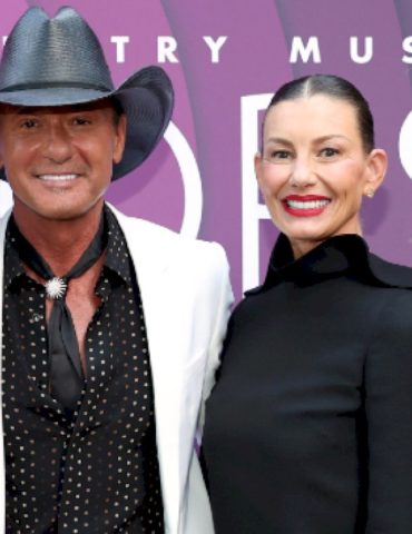 tim-mcgraw-&-faith-hill’s-philosophy-for-raising-strong-women