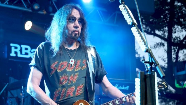ace-frehley-cancels-remainder-of-2025-tour