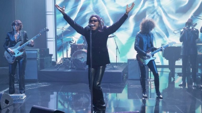 lenny-kravitz-to-star-in-sunday-night-basketball-intro