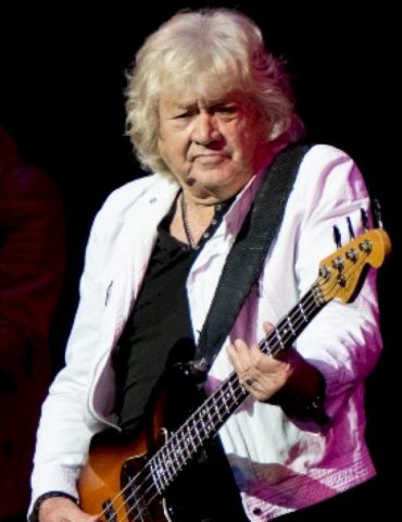 moody-blues’-bassist-and-vocalist-john-lodge-dies-at-age-82