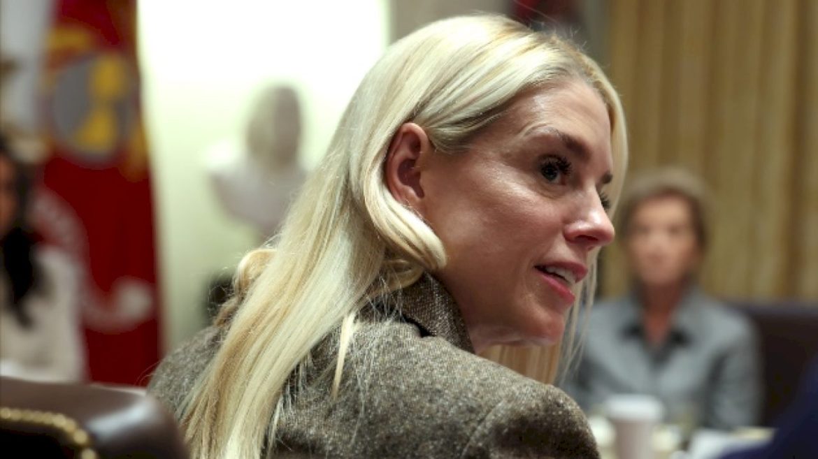 pam-bondi,-doj-officials-caught-off-guard-by-tish-james-indictment:-sources