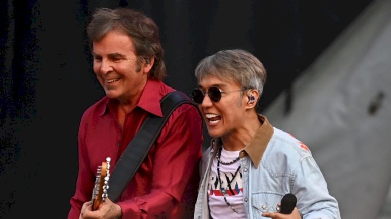 journey’s-jonathan-cain-denies-he’s-saying-farewell-to-the-band