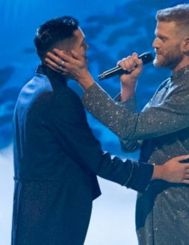 pentatonix’s-scott-hoying-reveals-he-and-husband-are-expecting-their-first-child