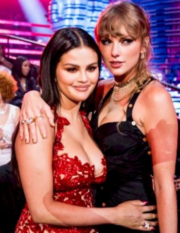at-‘fortune’-most-powerful-women-conference,-selena-gomez-reveals-advice-from-taylor-swift