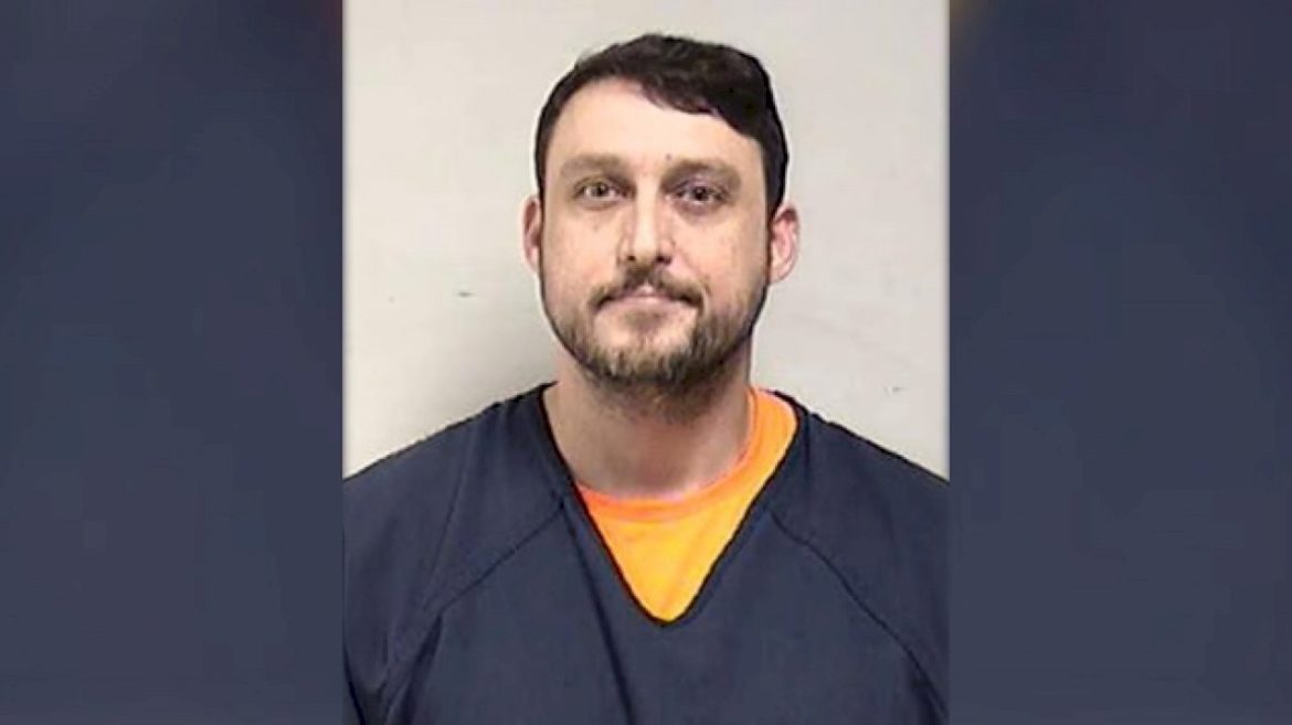 wisconsin-man-arrested-for-encouraging-the-shooting-of-federal-agents-on-tiktok:-prosecutors