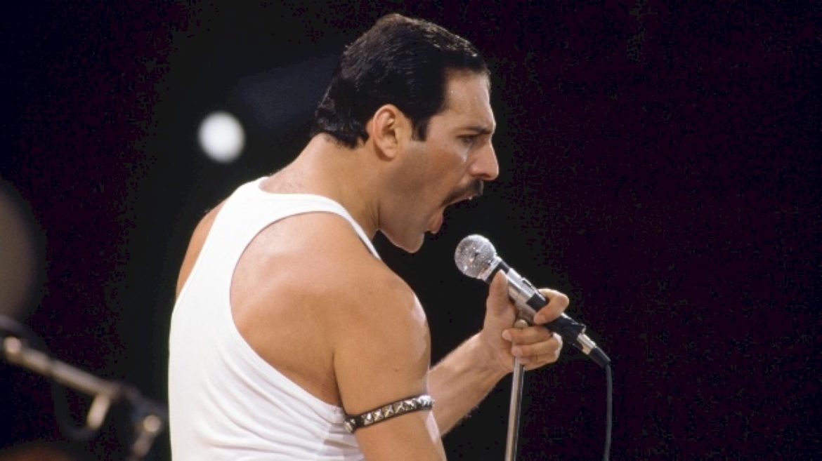 new-freddie-mercury-lyric-book-coming-in-2026