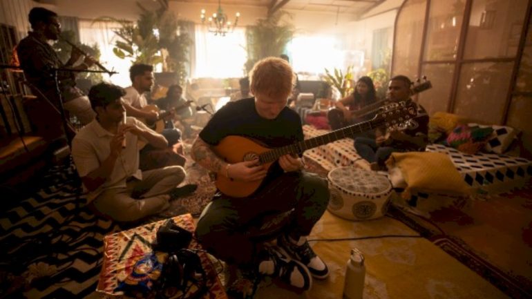 ed-sheeran-releases-‘play-–-the-remixes’-ep,-new-video-for-‘symmetry’