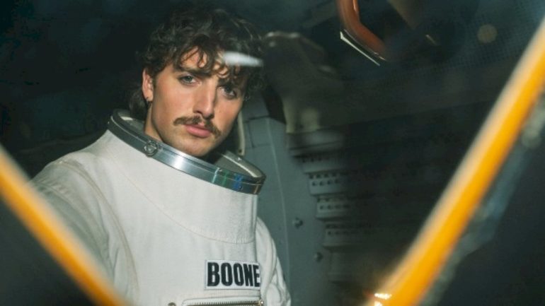 rocket-man:-benson-boone-to-headline-show-at-kennedy-space-center