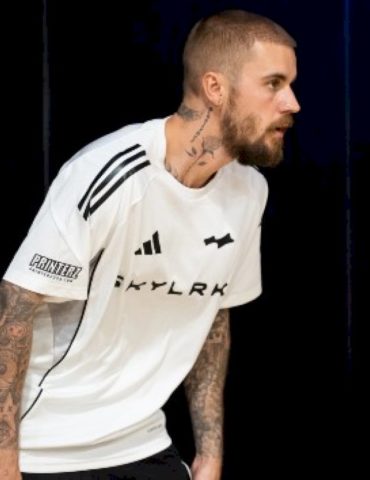 justin-bieber-vows-to-go-live-on-twitch-‘pretty-much-every-day’