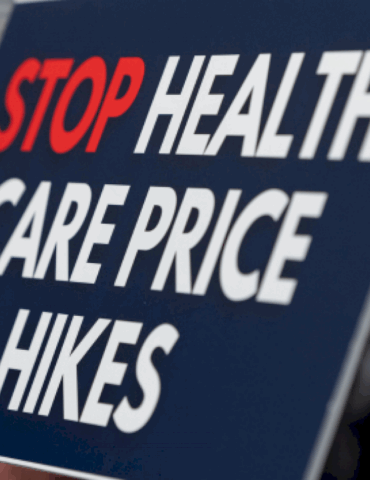 obamacare-enrollee-sees-premium-spike-over-300%-as-sign-up-period-begins:-‘this-will-devastate-us’