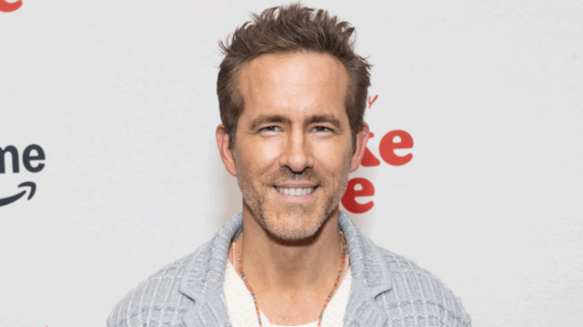 ‘eloise’-live-action-film-headed-to-netflix,-ryan-reynolds-to-co-star